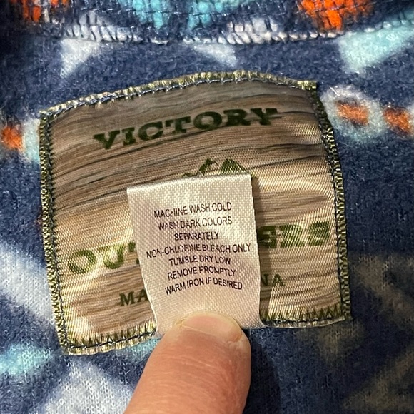 Victory Outfitters 1/4 Zip Fleece - Geometric Pattern - Size 1X - Picture 11 of 11